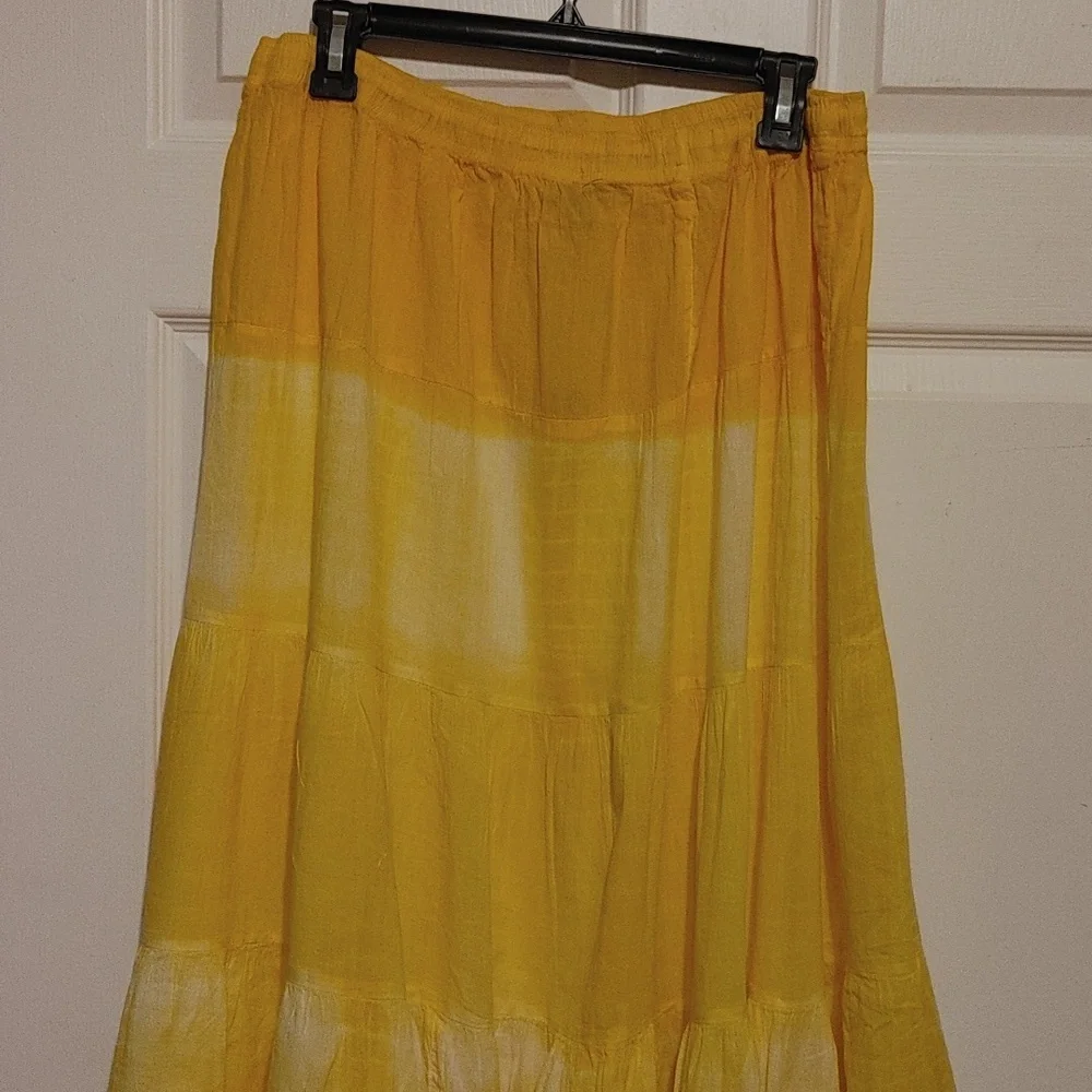 🤯 Unity Plus Skirt - Picture 7 of 12